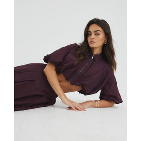 Red Bubble Hem Zip Front Cropped Shirt