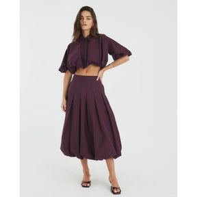 Red Bubble Hem Zip Front Cropped Shirt