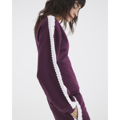 Red Long Sleeve Lace Trim Cinched Sweatshirt