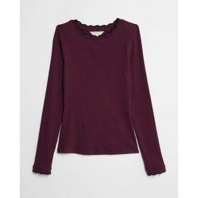 Red Long Sleeve Scallop Trim Top