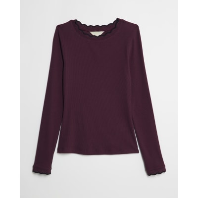 Red Long Sleeve Scallop Trim Top