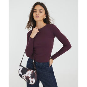 Red Long Sleeve Scallop Trim Top