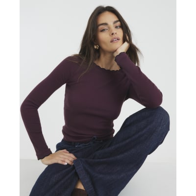 Red Long Sleeve Scallop Trim Top