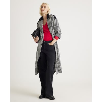 Red Long Sleeve V Neck Ruched Side Bodysuit