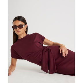 Red Premium Short Sleeve Knot Midi Dress