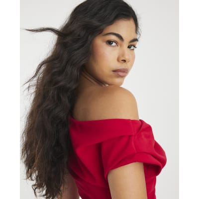 Red Short Sleeve Ruched Midi Dress