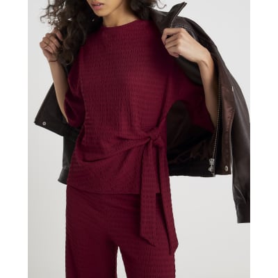 Red Short Sleeve Textured Tie T-shirt