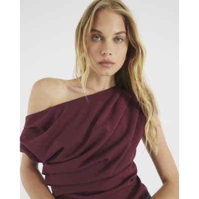 Red Sleeveless Drape Top