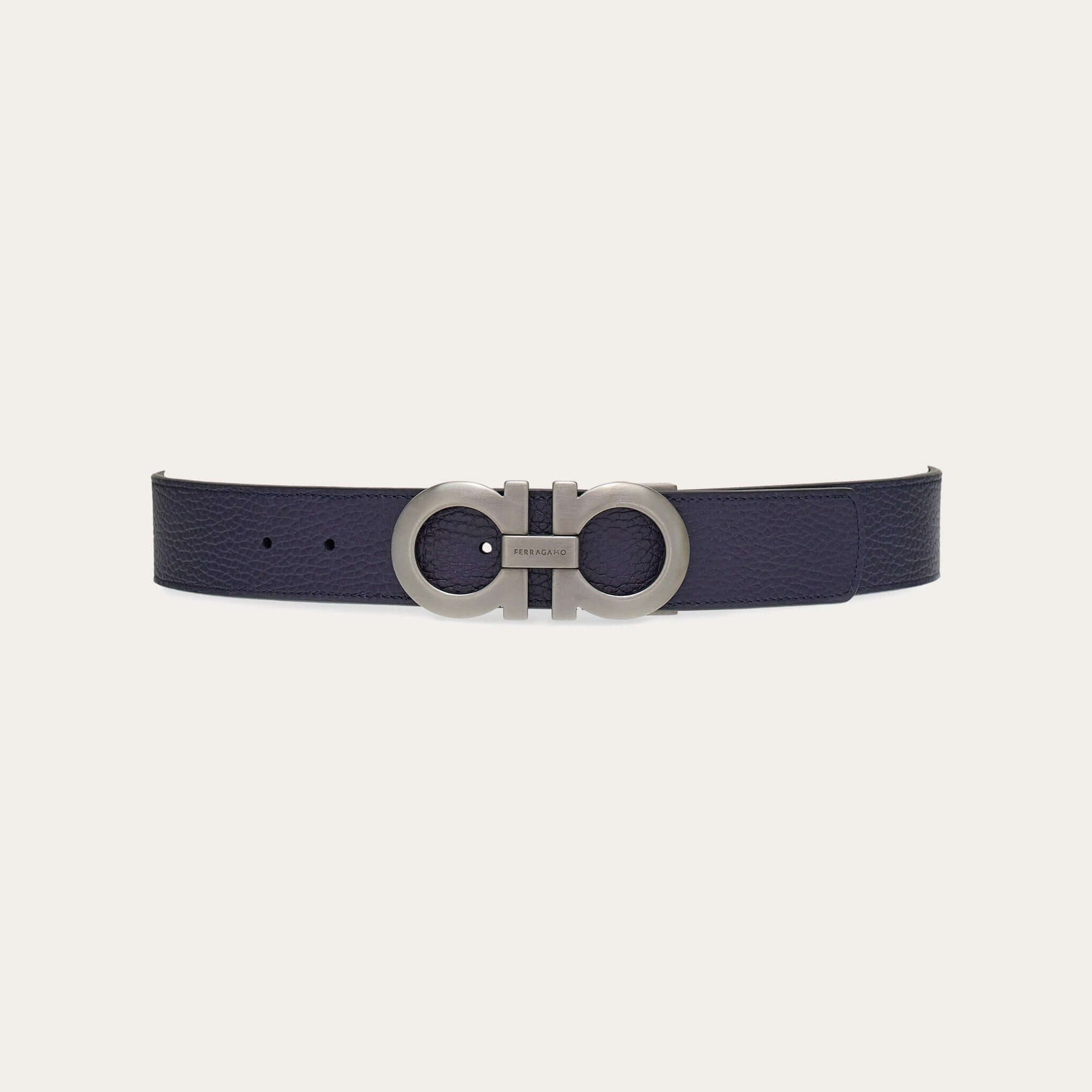 Reversible and adjustable Gancini belt