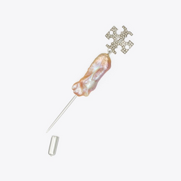 Runway Logo Pearl Pin