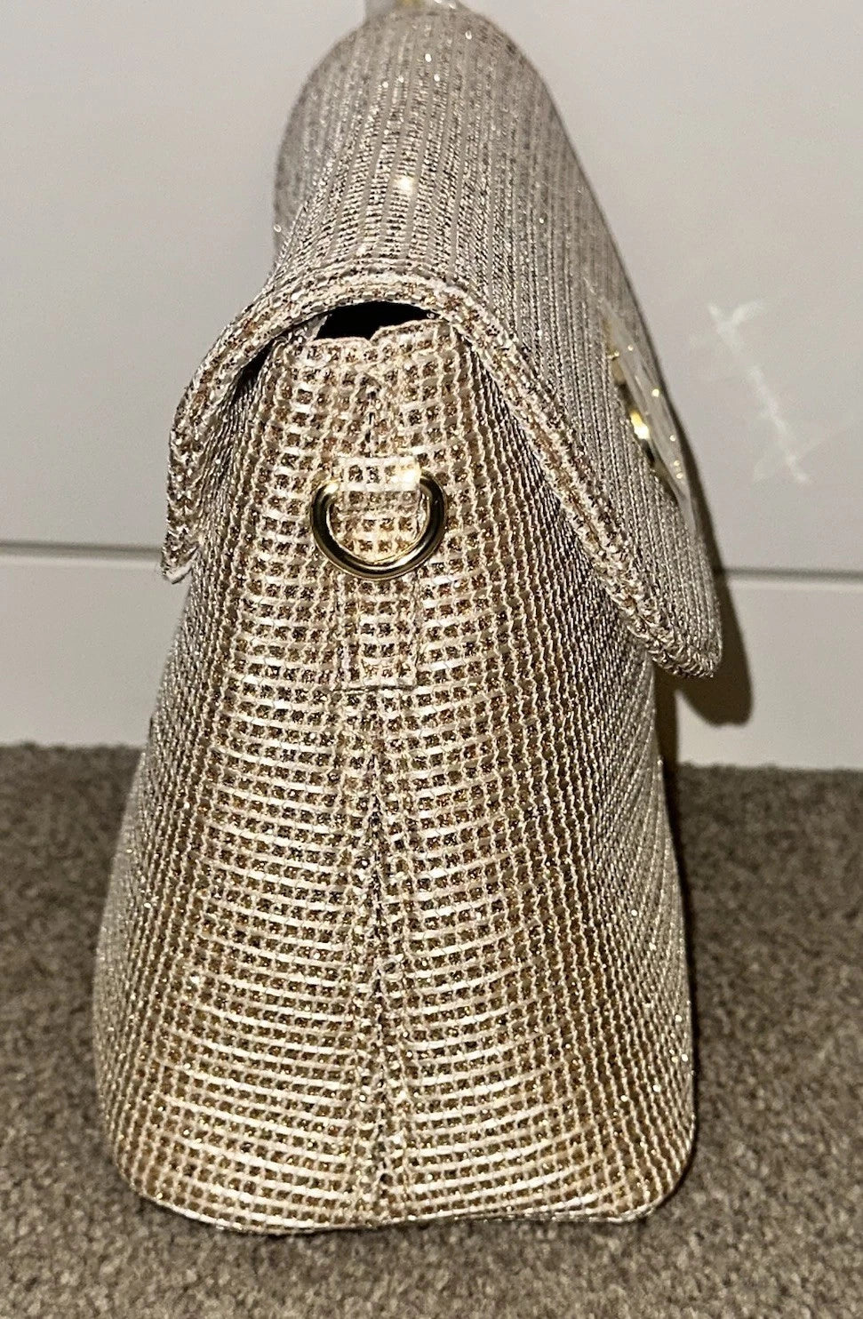 Rare Dior Beauty Vip Gift 2025 Gold Pouch Bag comes with Gold Strap
