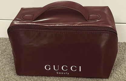 Gucci Beauty Vip Gift Red Toiletries Bag