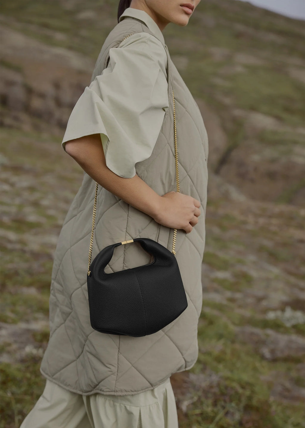 Béri Edition Textured Black Chain