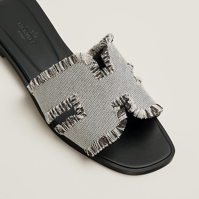 Oran Sandals