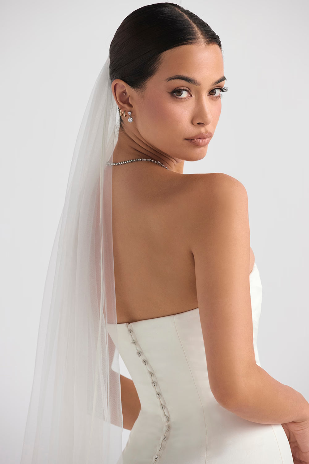 Simone white soft tulle veil