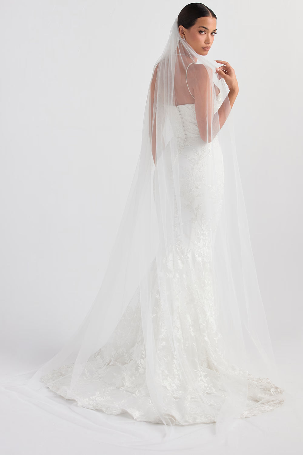 Leone white ultra long soft tulle veil