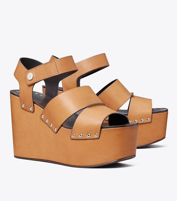 STUDDED PLATFORM WEDGE