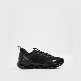 Surge Low-Top Trainers