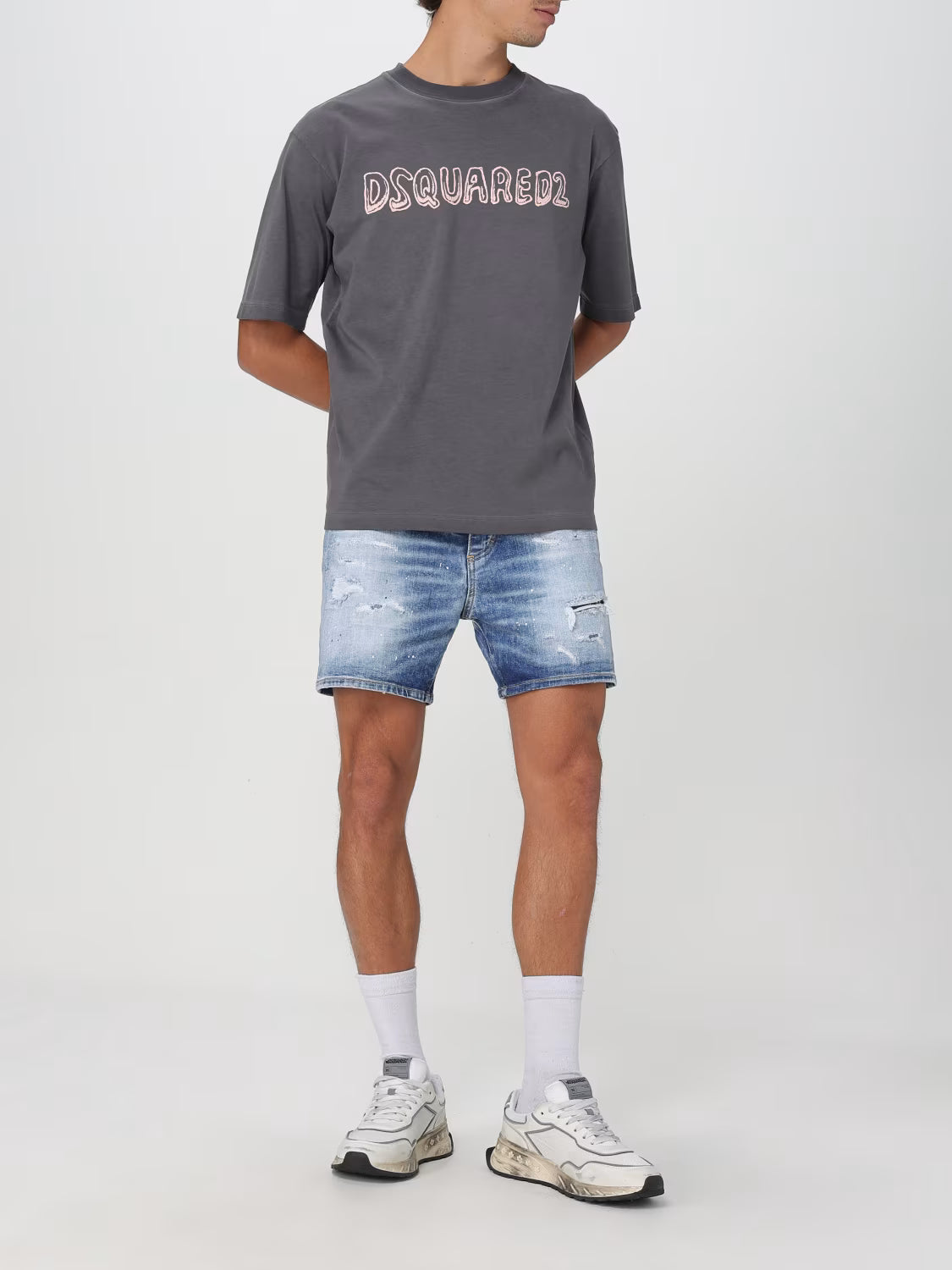Dsquared2 Graffiti Logo Print T-Shirt in Grey
