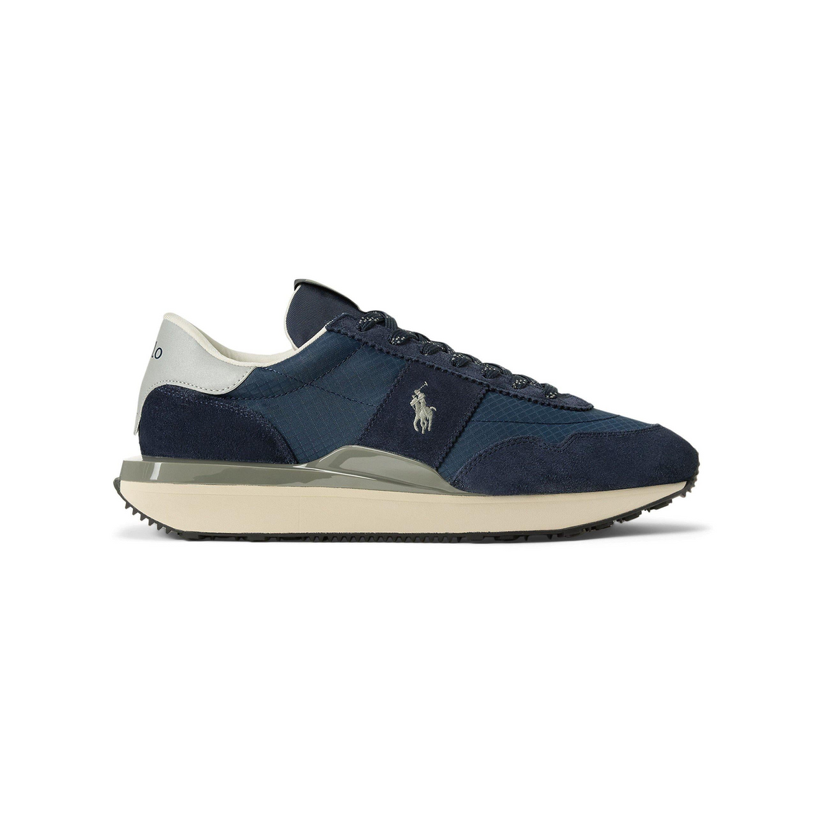 Train 89 Low-Top Trainers