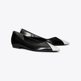 Triangle Pointed Flat