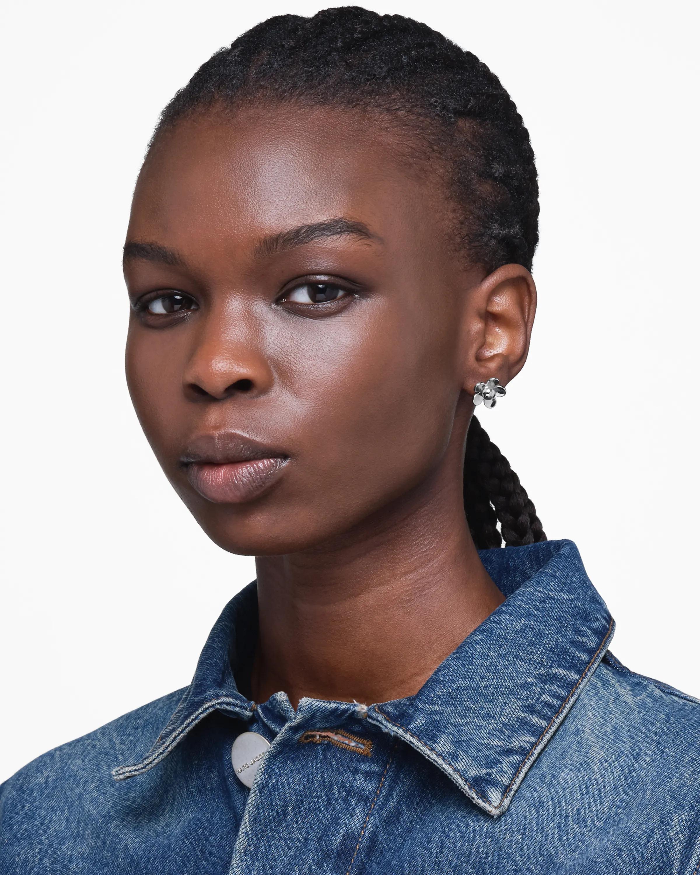 The Daisy Stud Earrings