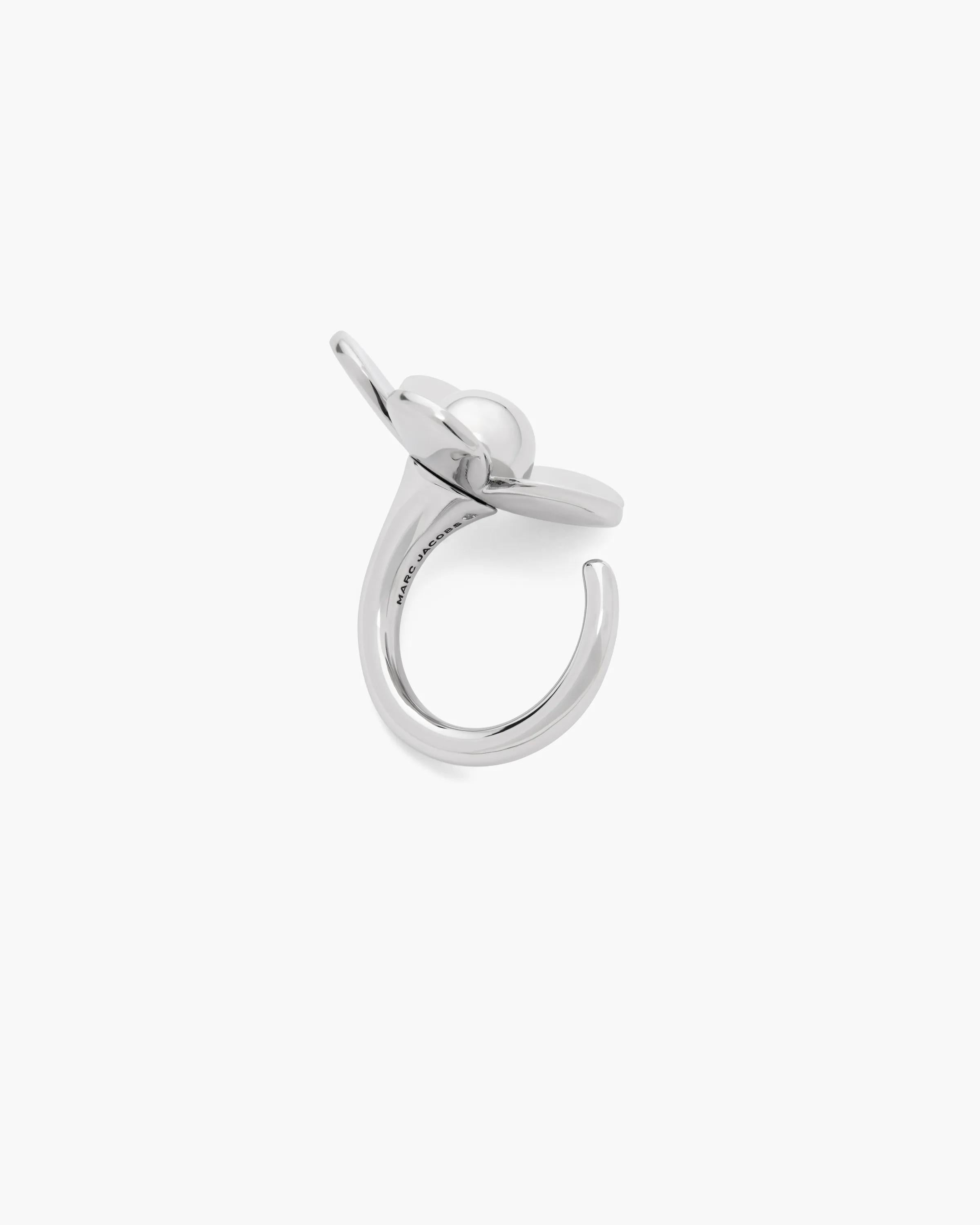 The Daisy Ring