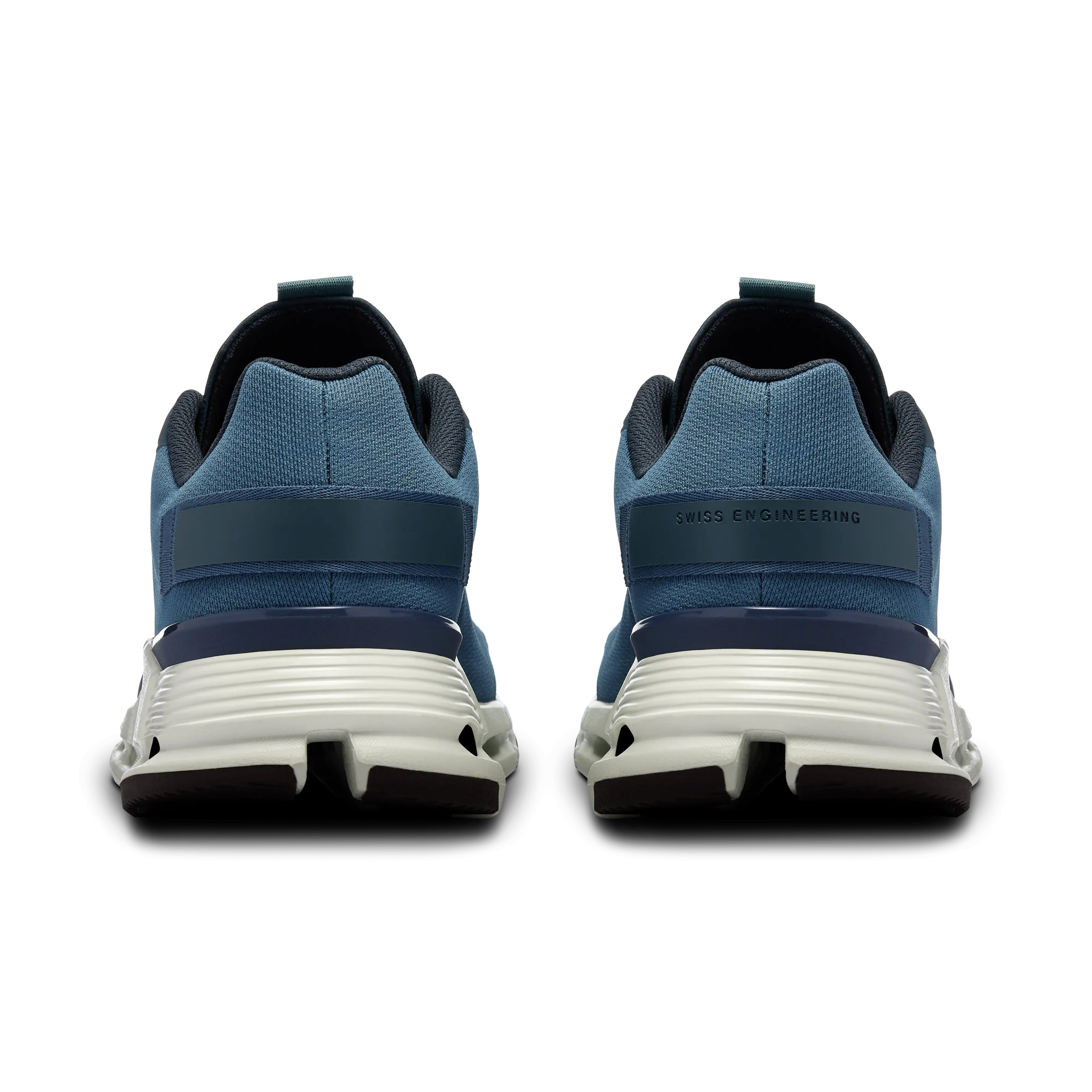 Cloudnova Form 'Dust Stone' On Running