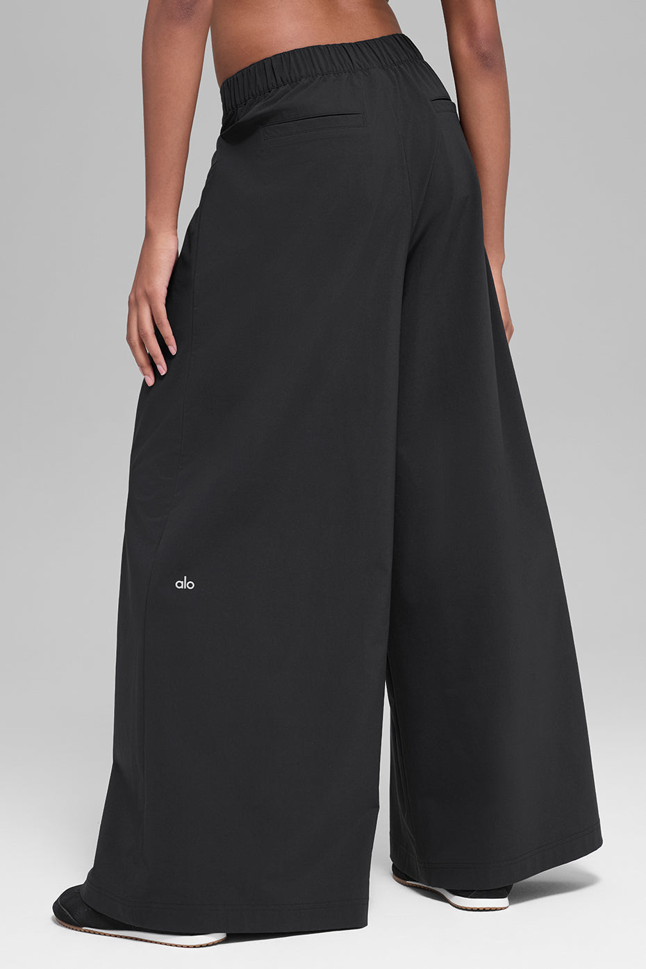 Main Act Wide Leg Trouser