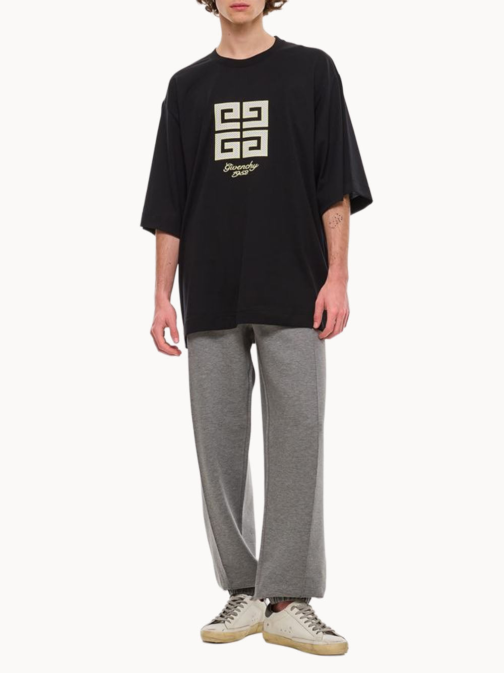 Givenchy 4G 1952 Embroidered Logo Oversized T-Shirt in Black