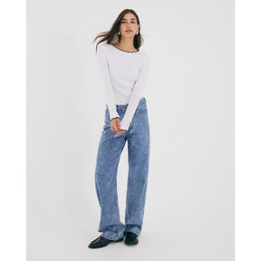 White Long Sleeve Scallop Trim Top