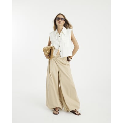 White Pocket Utility Sleeveless Shirt
