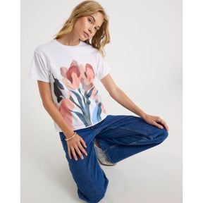 White Short Sleeve Flower T-shirt