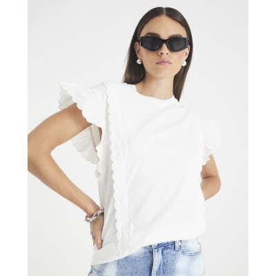 White Short Sleeve Scallop Trim T-shirt