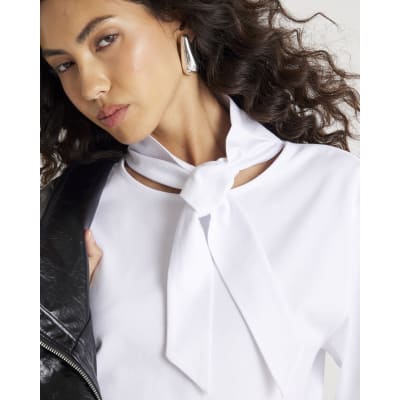 White Short Sleeve Scarf Neck T-shirt