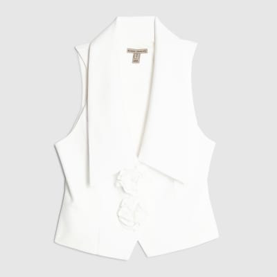 White Sleeveless Collared Corsage Top