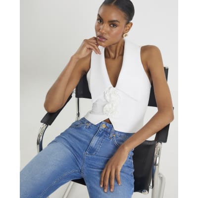 White Sleeveless Collared Corsage Top