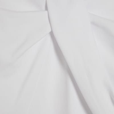 White Twist Front Top