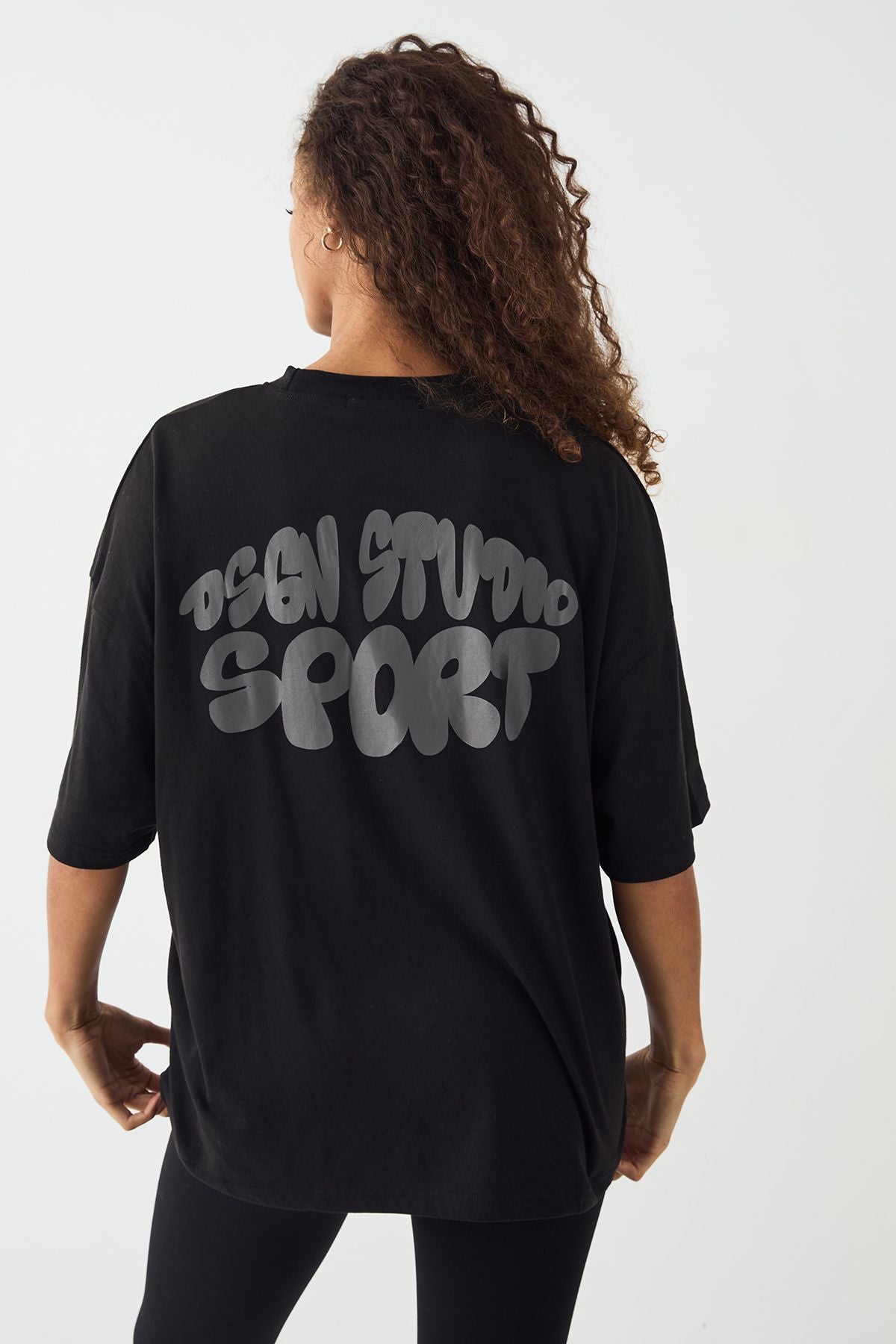 DSGN Studio Sport Printed Oversized T-Shirt