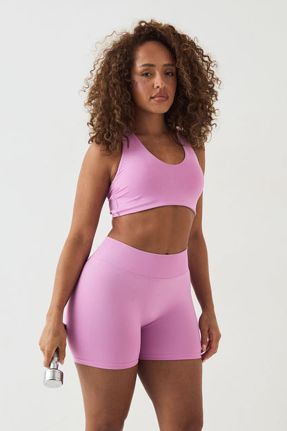 DSGN Studio Sport Contour Seamless Scrunch Bum Short