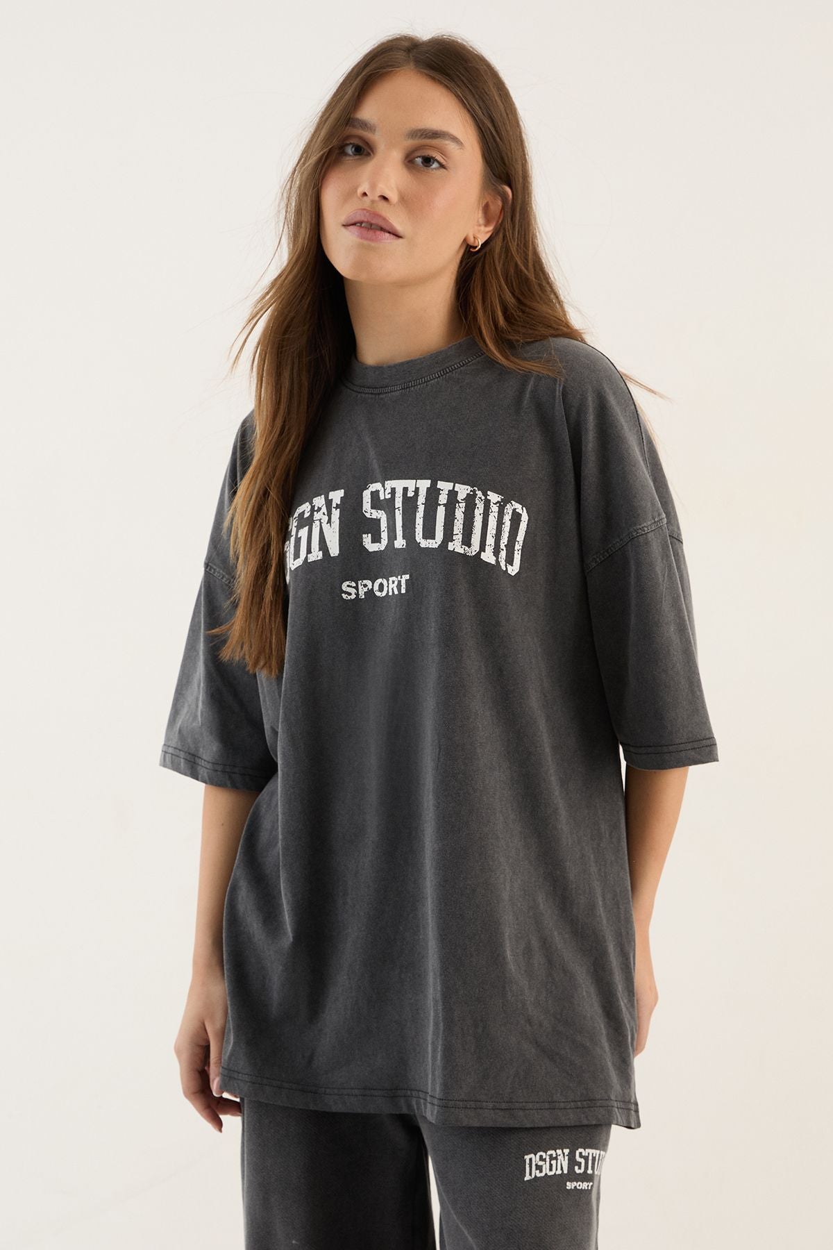 DSGN Studio Collegiate Printed Oversized T-Shirt