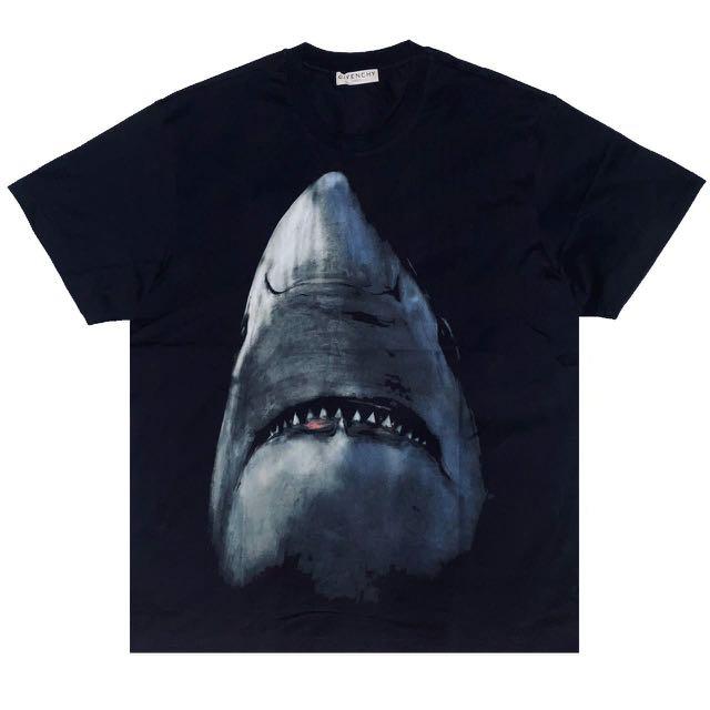 Givenchy Givenchy 21FW Shark Tee - Size: XS T-Shirts | Shop From The Mirage
