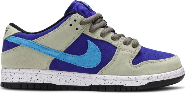 Nike Nike dunk Low SB "Celadon" - Size: UK 8 Sneakers | Shop From The Mirage