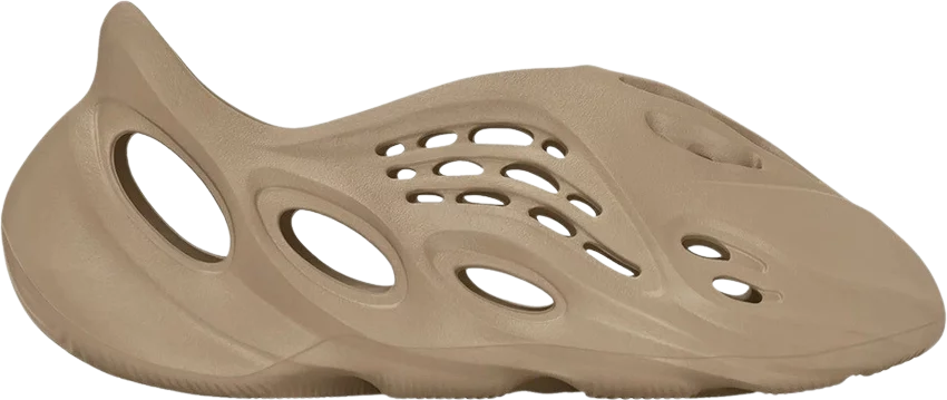 Yeezy YEEZY FOAM RUNNER "CLAY TAUPE" - Size: UK 5 Slides | Shop From The Mirage